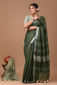 Plain linen Saree With Ajrak Printed Unstiched Blouse